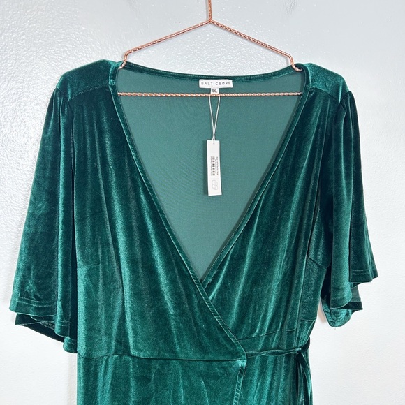 NWT Baltic Born Meghan Velvet Wrap Maxi Dress - Picture 4 of 10